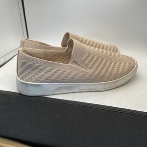 Sonoma Catahoula - Slip-On Comfort Fit Sneakers - Taupe - Ladies Size 7.5M